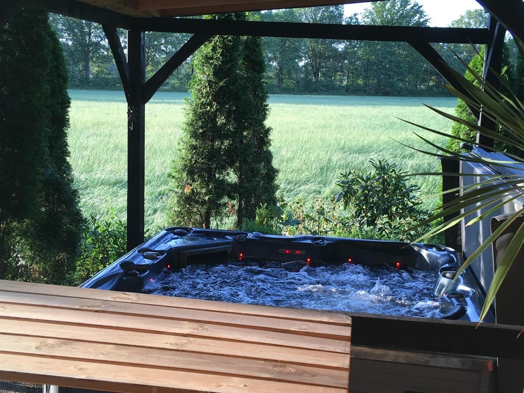 Holiday Home In Reutum Weerselo With Jacuzzi Beekdorp Εξωτερικό φωτογραφία